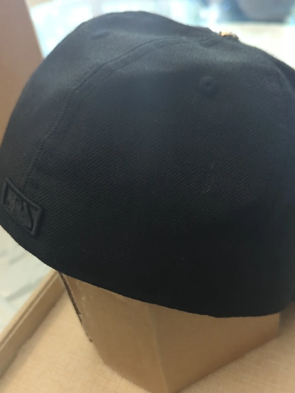 New Era Wool Los Angeles LA Embroidered Black Men's Baseball Cap 7 1/4